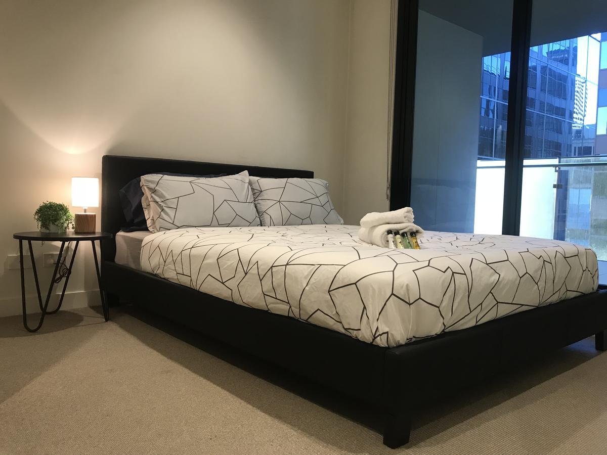 The William Suites Melbourne Exterior photo