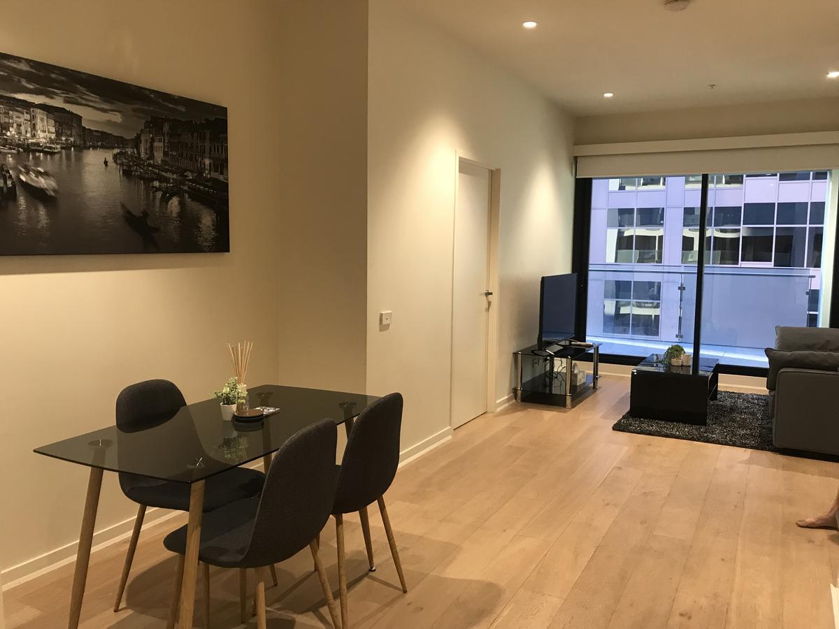 The William Suites Melbourne Exterior photo