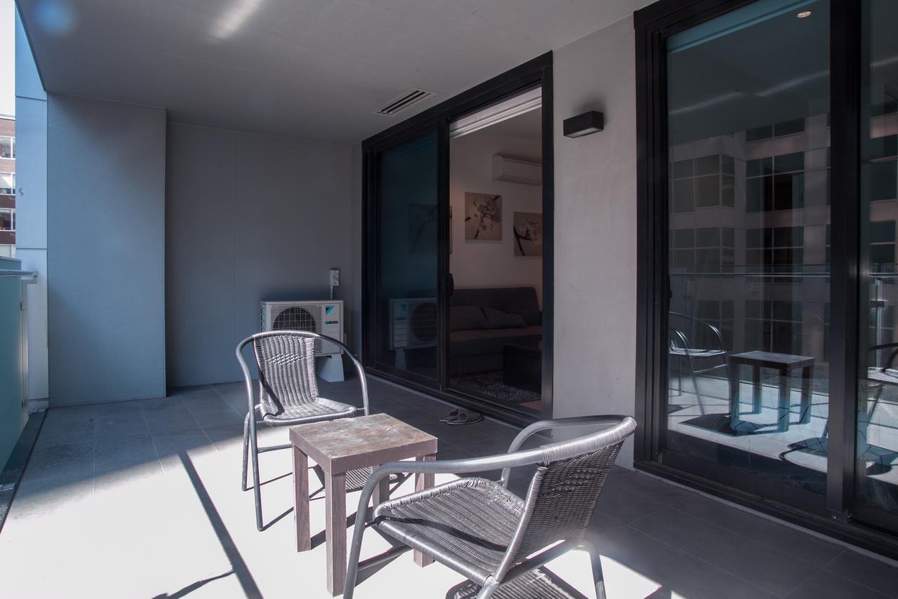 The William Suites Melbourne Exterior photo